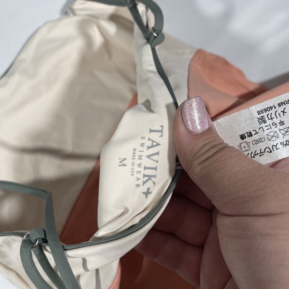 NWT Tavik [ Medium ] Scarlett Colorblock One Piece Swimsuit Tapioca/Desert‎ - Picture 11 of 12